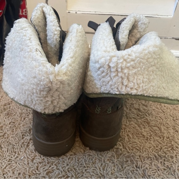 WOMEN’S Keen Snowmass Ankle Waterproof Winter Boots Size 6.5 Brown Green - Picture 7 of 13